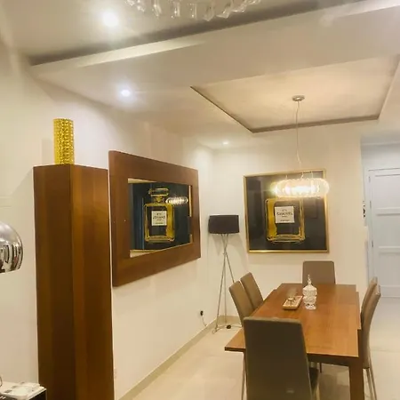 Apartment Center *
